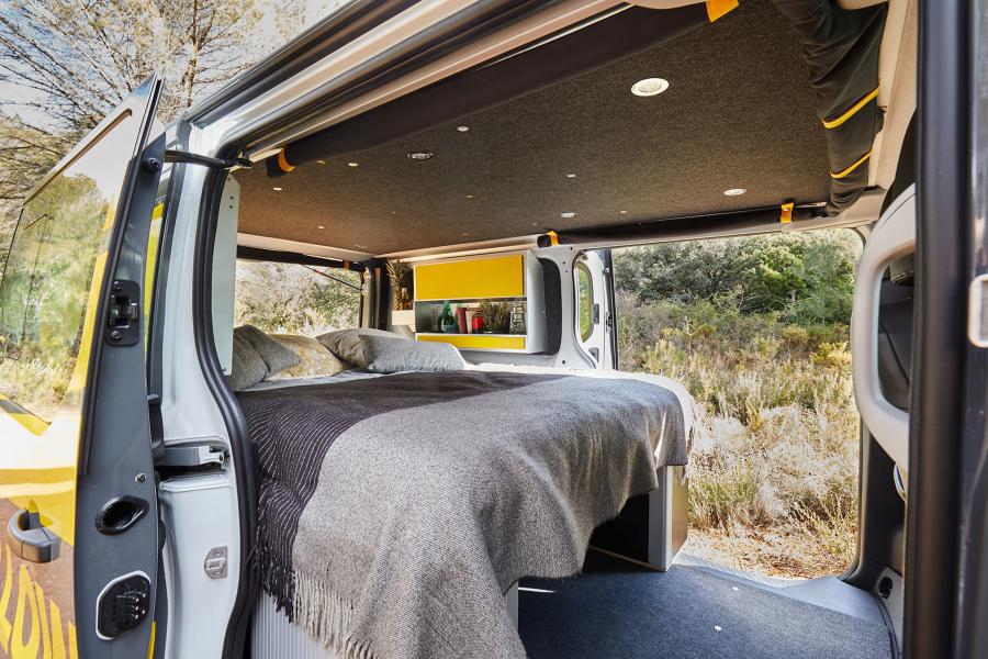 Интерьер Fiat Talento Yellowcamper (296) 2018 года  (фото 5 из 10)